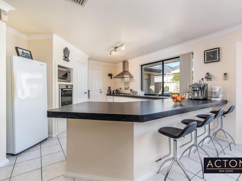 21 Tetbury Road, Butler WA 6036