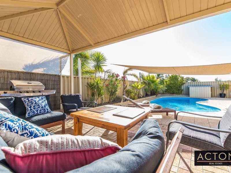 21 Tetbury Road, Butler WA 6036
