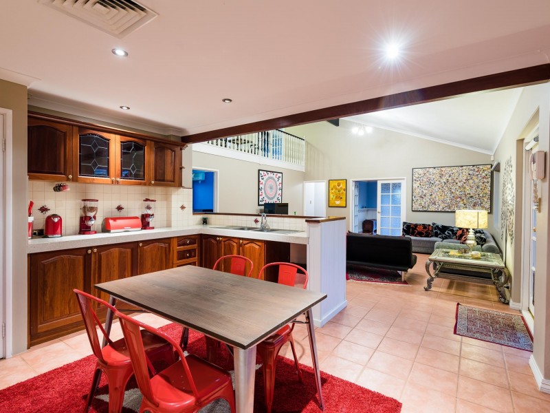 6 DEE WHY GROVE, Kallaroo WA 6025