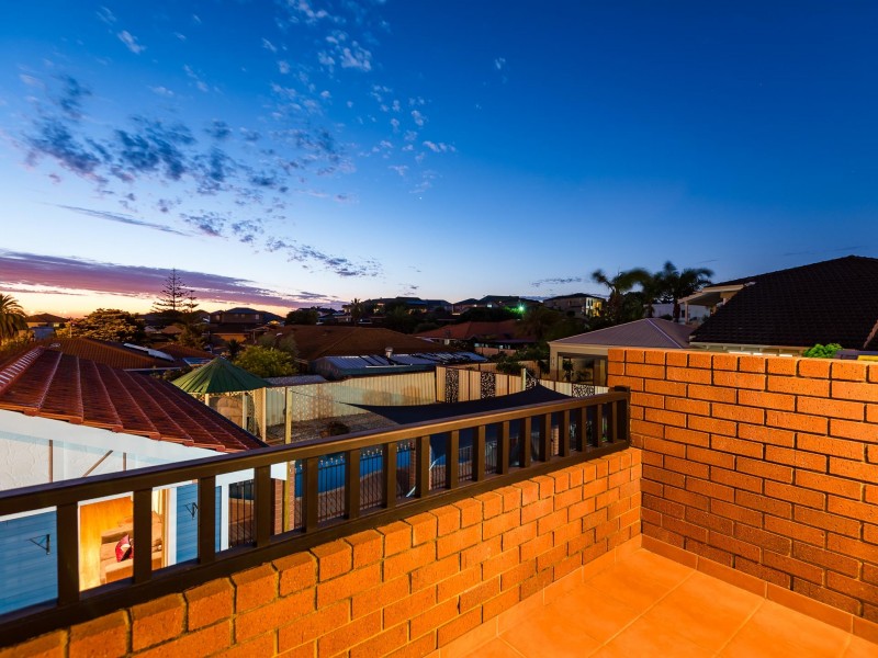 6 DEE WHY GROVE, Kallaroo WA 6025