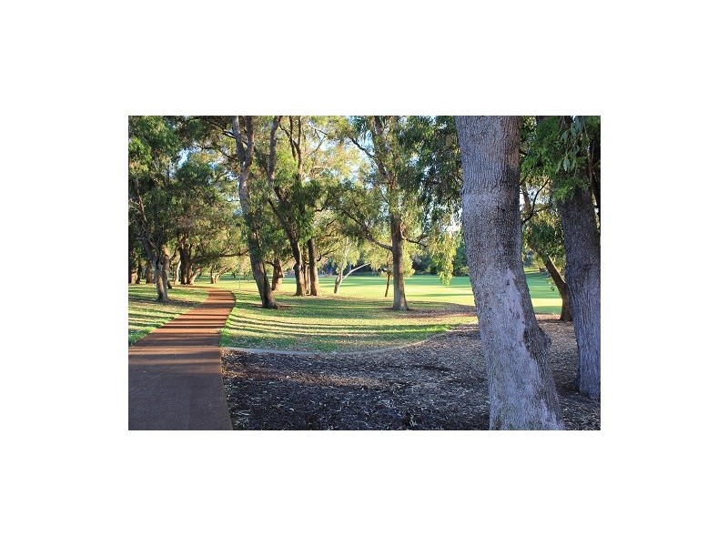 66 FLINDERS AVENUE, Hillarys WA 6025