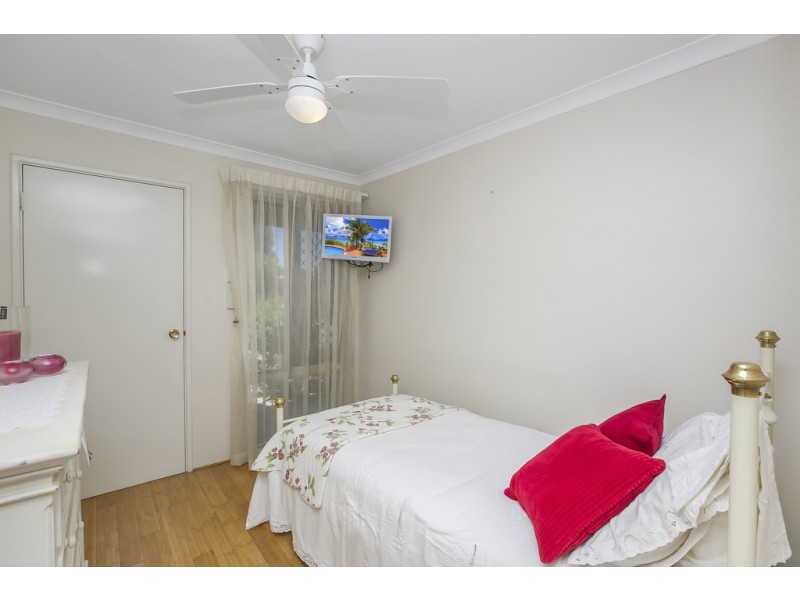 1/12 UNGAROO ROAD, Westminster WA 6061