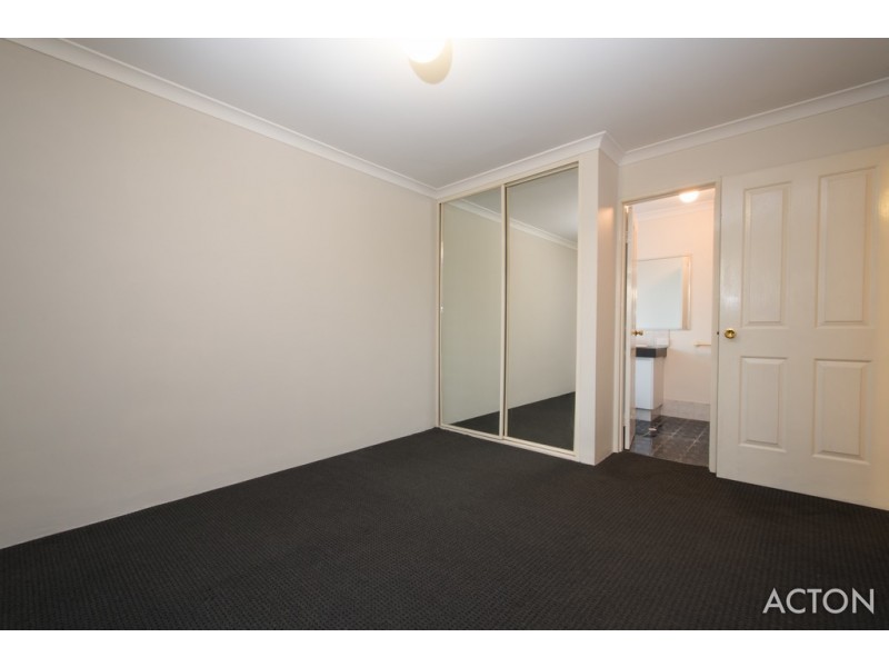 14 QUINTAL COURT, Quinns Rocks WA 6030