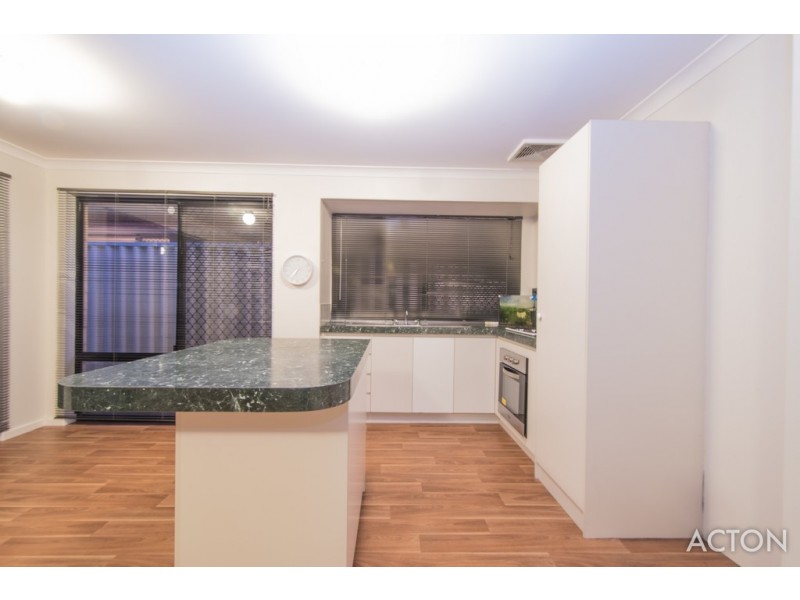 14 QUINTAL COURT, Quinns Rocks WA 6030