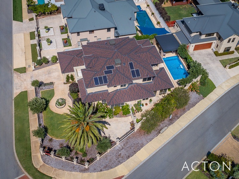 5 KARON ROAD, Iluka WA 6028