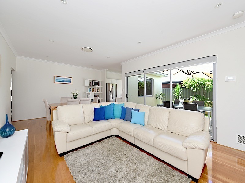 17B Jukes Way, Wembley WA 6014