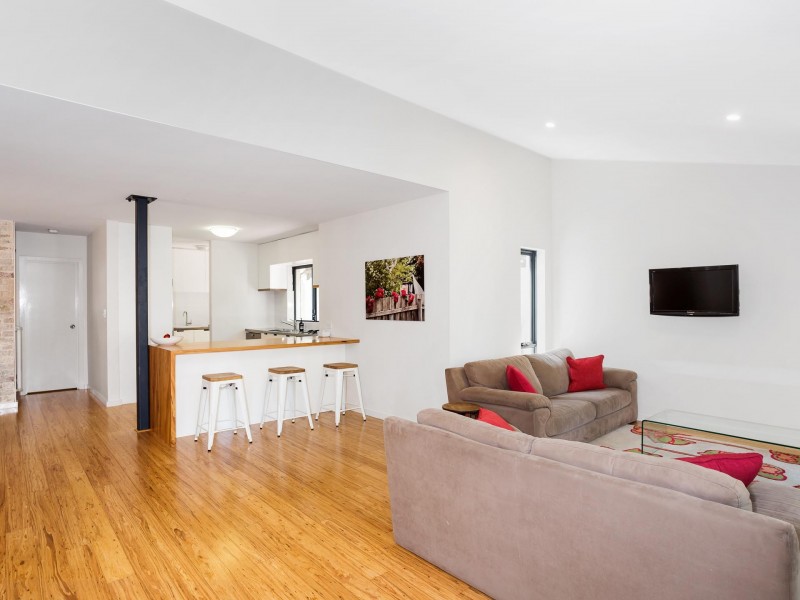 9A Princess Road, Crawley WA 6009