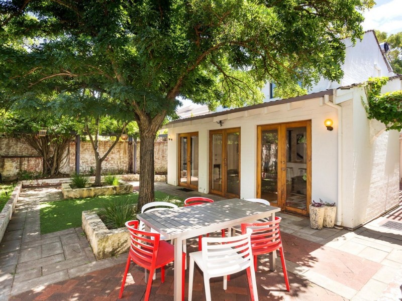 9A Princess Road, Crawley WA 6009