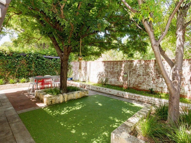 9A Princess Road, Crawley WA 6009