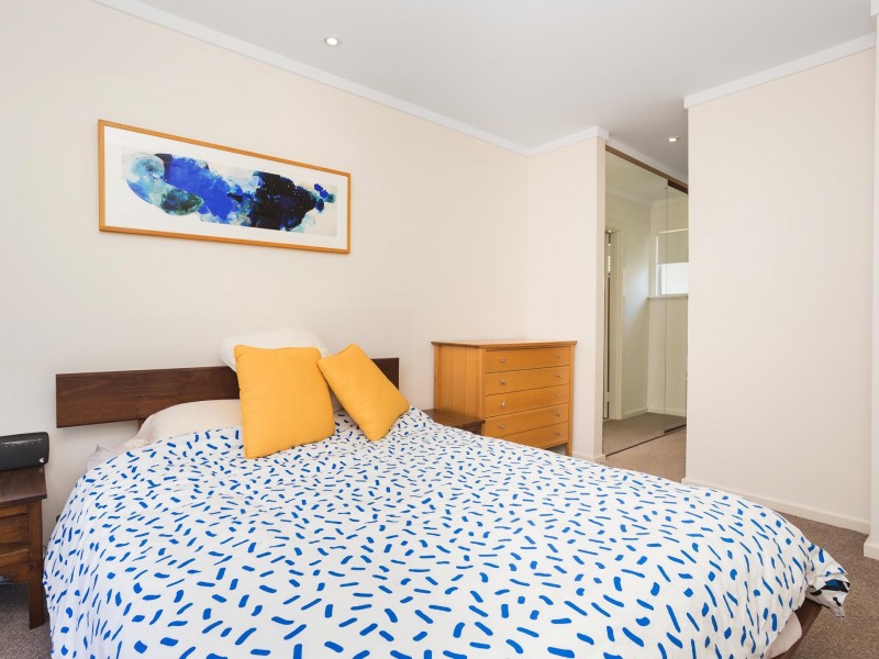 9A Princess Road, Crawley WA 6009