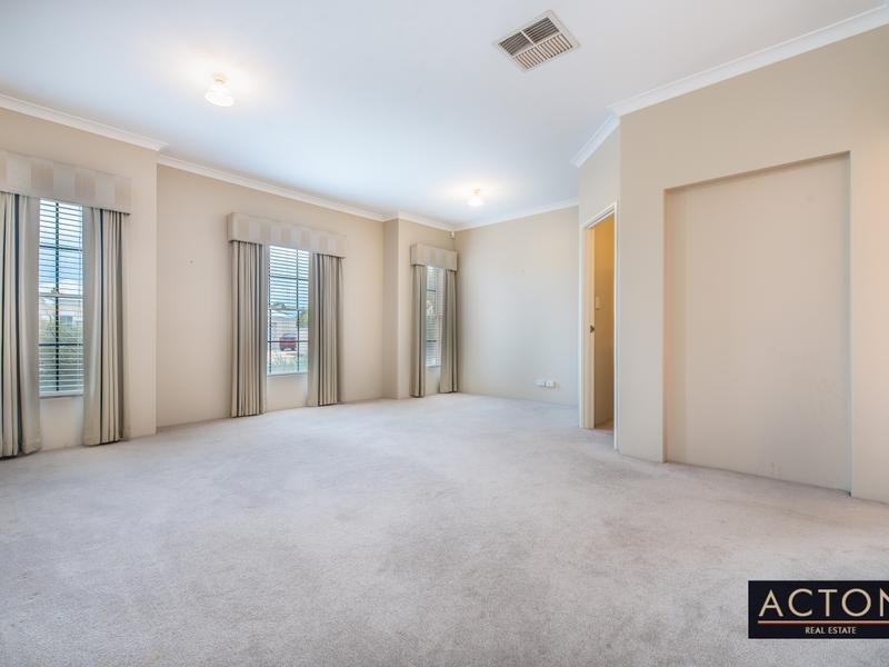 19 DARTMOUTH CIRCLE, Quinns Rocks WA 6030