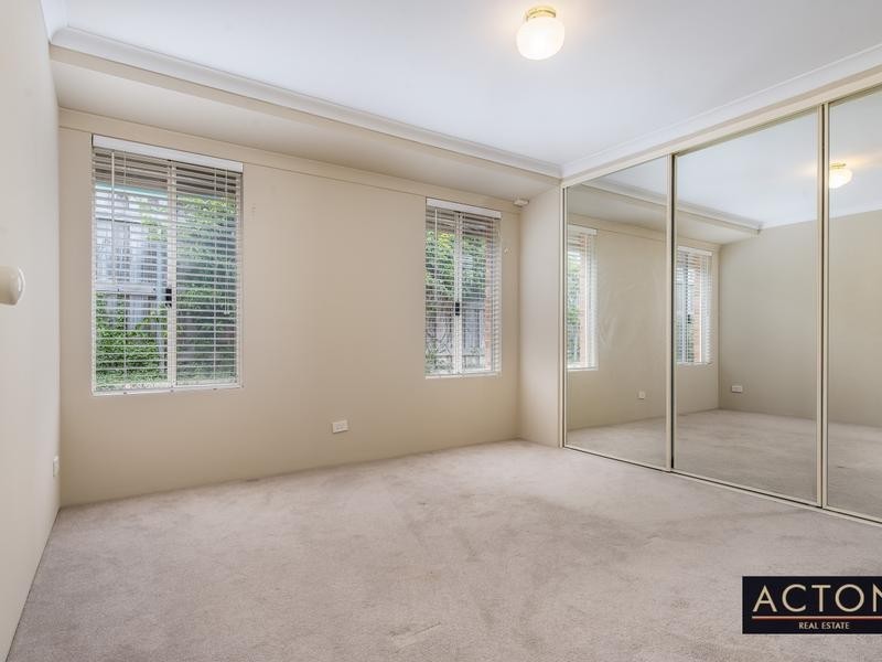 19 DARTMOUTH CIRCLE, Quinns Rocks WA 6030