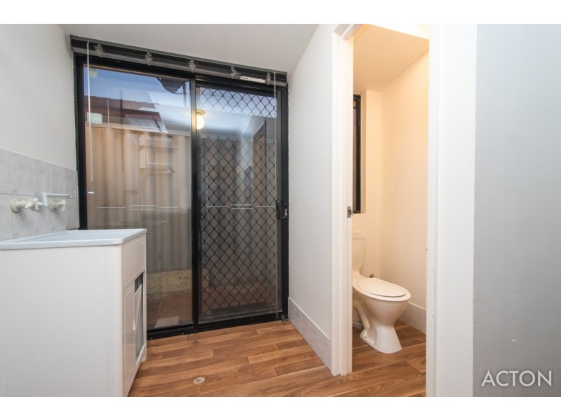 14 Quintal Court, Quinns Rocks WA 6030