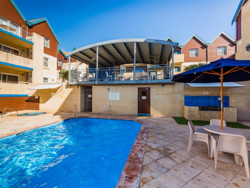 101/68 Southside Drive, Hillarys WA 6025