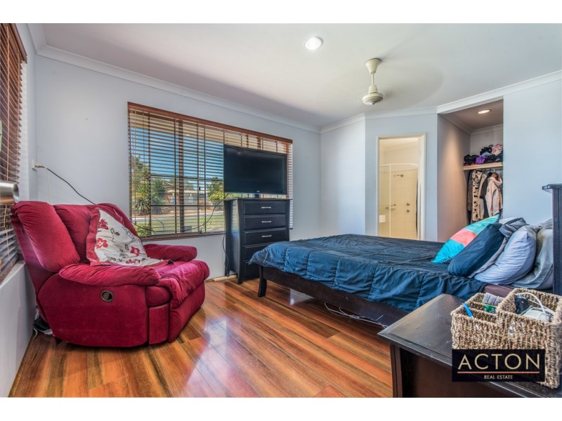 22 Banfield Grove, Clarkson WA 6030