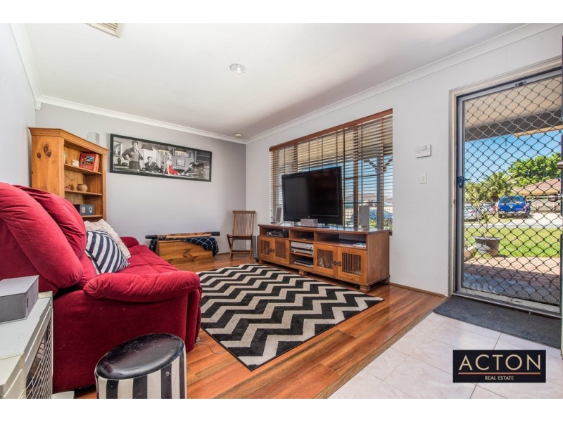 22 Banfield Grove, Clarkson WA 6030