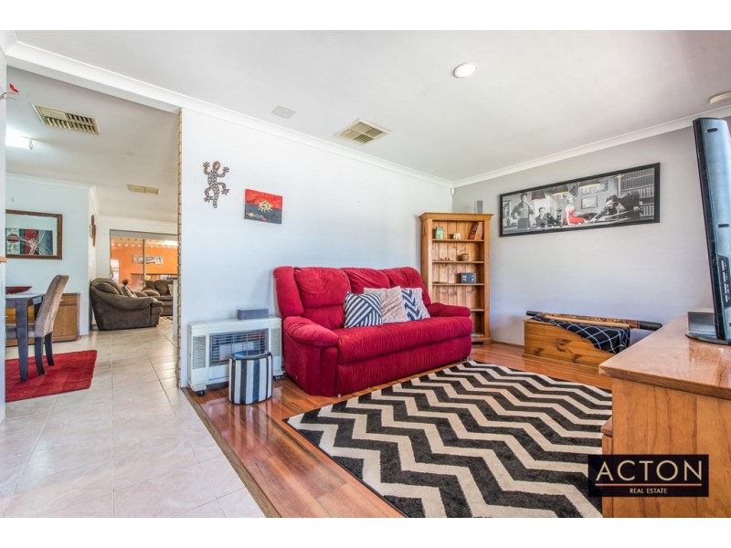 22 Banfield Grove, Clarkson WA 6030