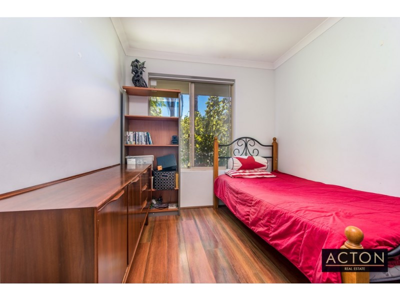 22 Banfield Grove, Clarkson WA 6030