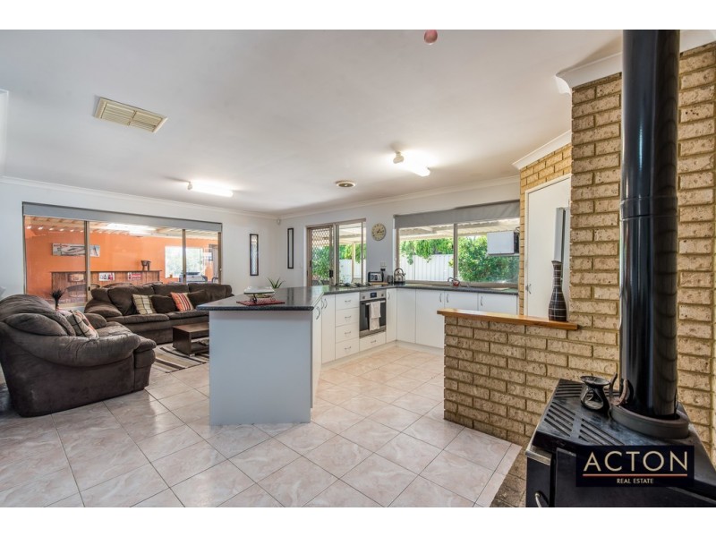 22 Banfield Grove, Clarkson WA 6030