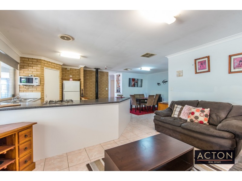 22 Banfield Grove, Clarkson WA 6030