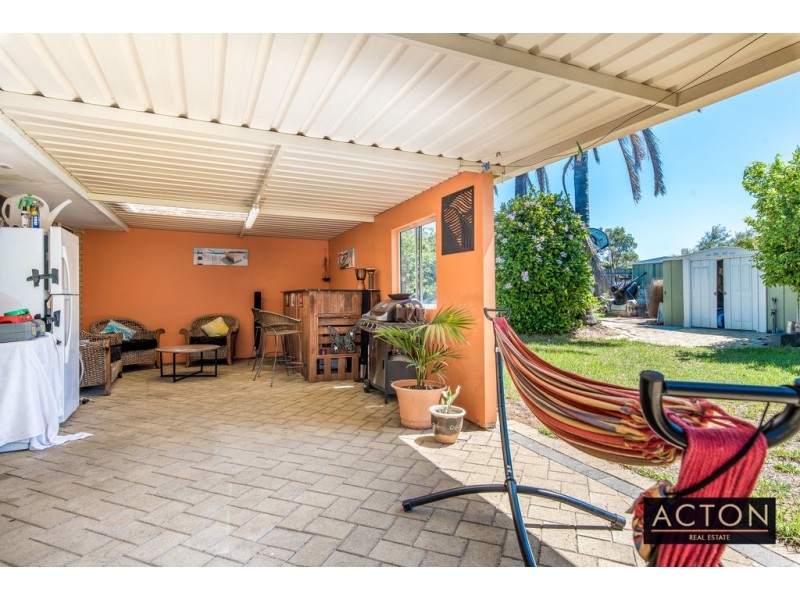 22 Banfield Grove, Clarkson WA 6030