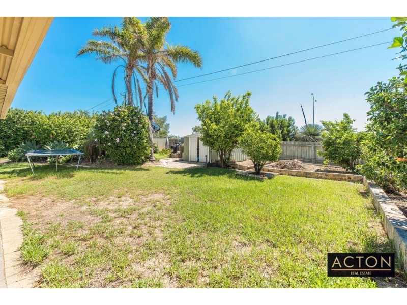 22 Banfield Grove, Clarkson WA 6030