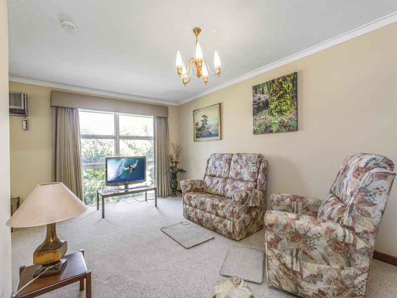 11 Lyndhurst Street, Dianella WA 6059
