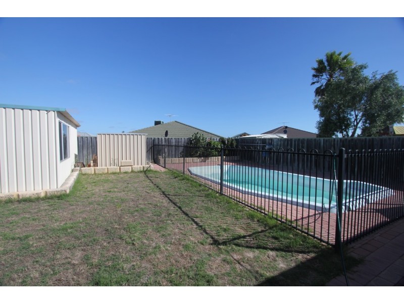 7 Mintaro Parade, Quinns Rocks WA 6030