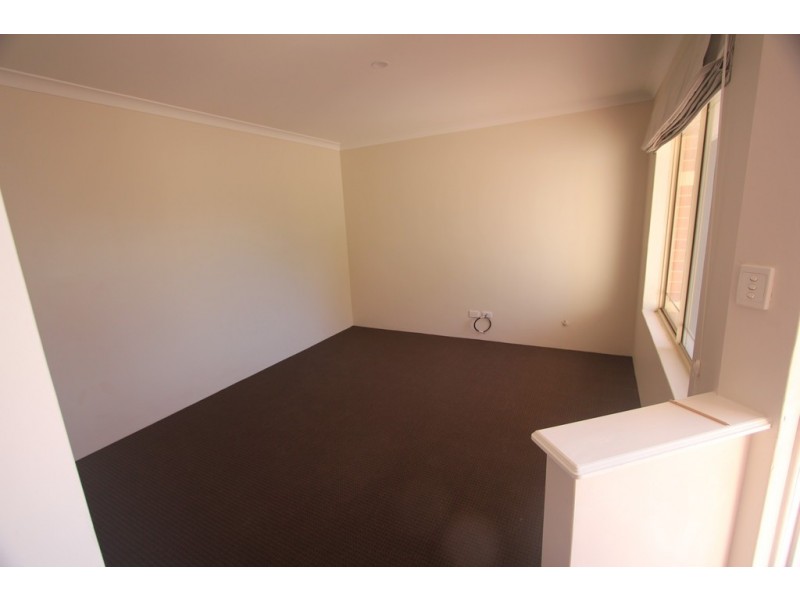 7 Mintaro Parade, Quinns Rocks WA 6030