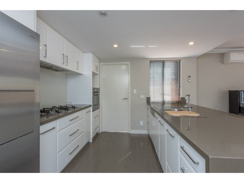 10B Donar Street, Innaloo WA 6018