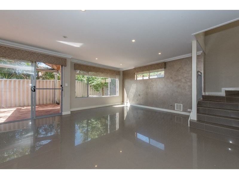 10B Donar Street, Innaloo WA 6018