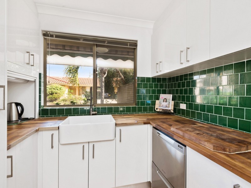 3/2 Talbot, Woodlands WA 6018