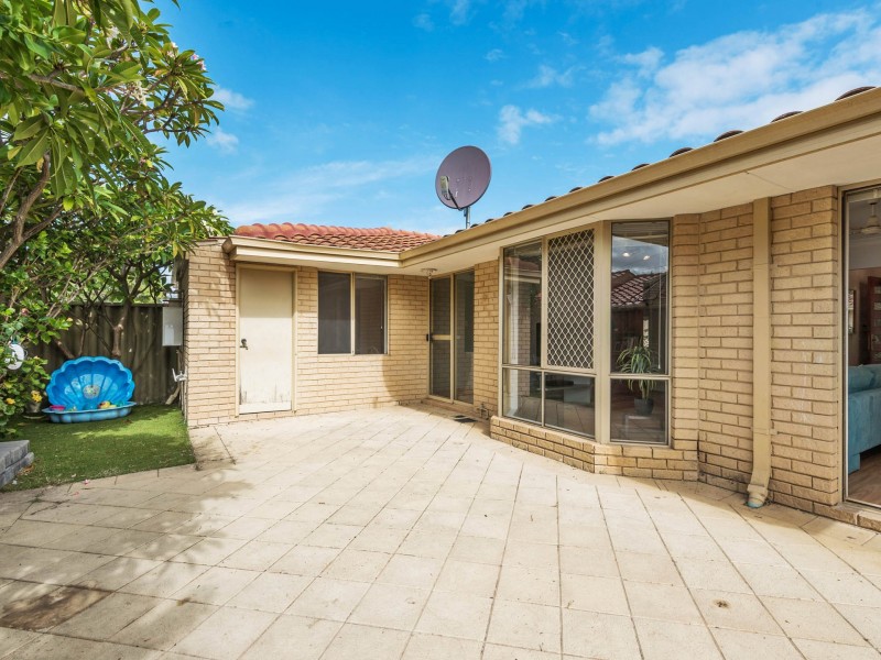 3/2 Talbot, Woodlands WA 6018