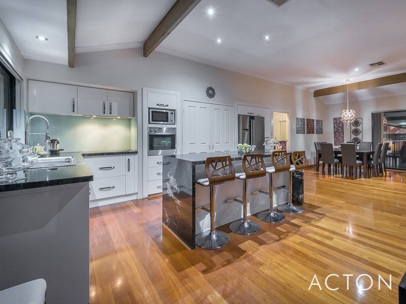 33 Shoalwater Parkway, Iluka WA 6028