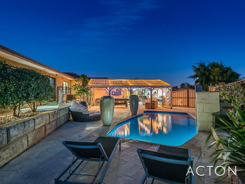 33 Shoalwater Parkway, Iluka WA 6028