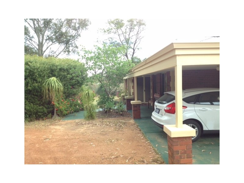 192 Birdwood Drive, Woodridge WA 6041