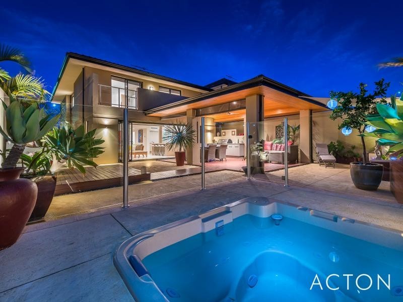 28A Clarecastle Retreat., Mindarie WA 6030