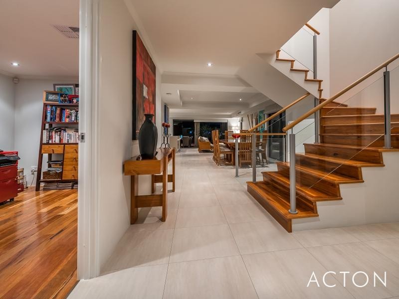 28A Clarecastle Retreat., Mindarie WA 6030