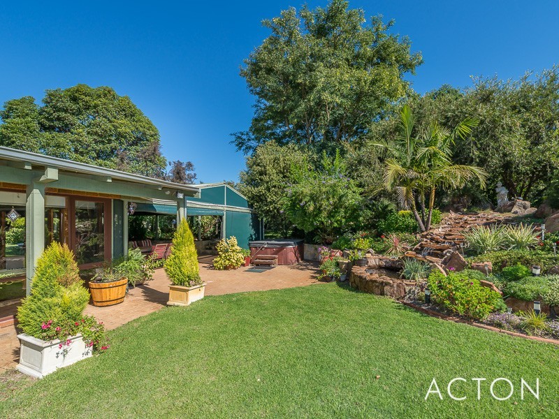 44 Rustic Gardens, Carramar WA 6031