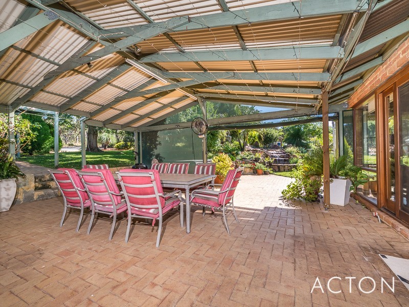 44 Rustic Gardens, Carramar WA 6031