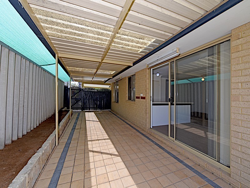 12 Sellar Elbow, Quinns Rocks WA 6030