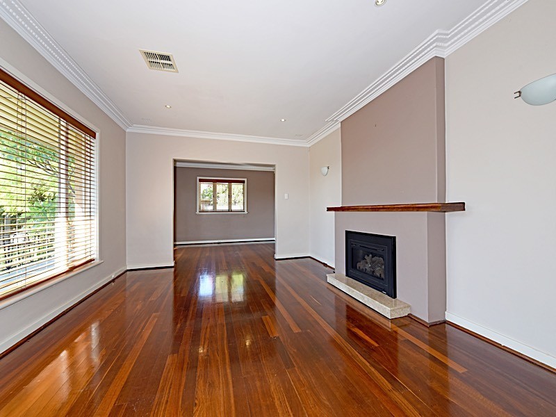 3 East Lorne Street, Floreat WA 6014