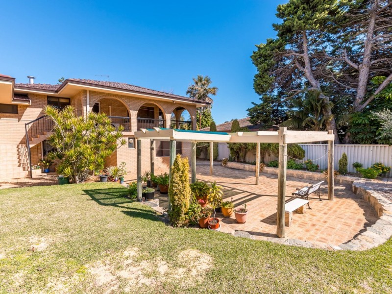 52 Oban Road, City Beach WA 6015