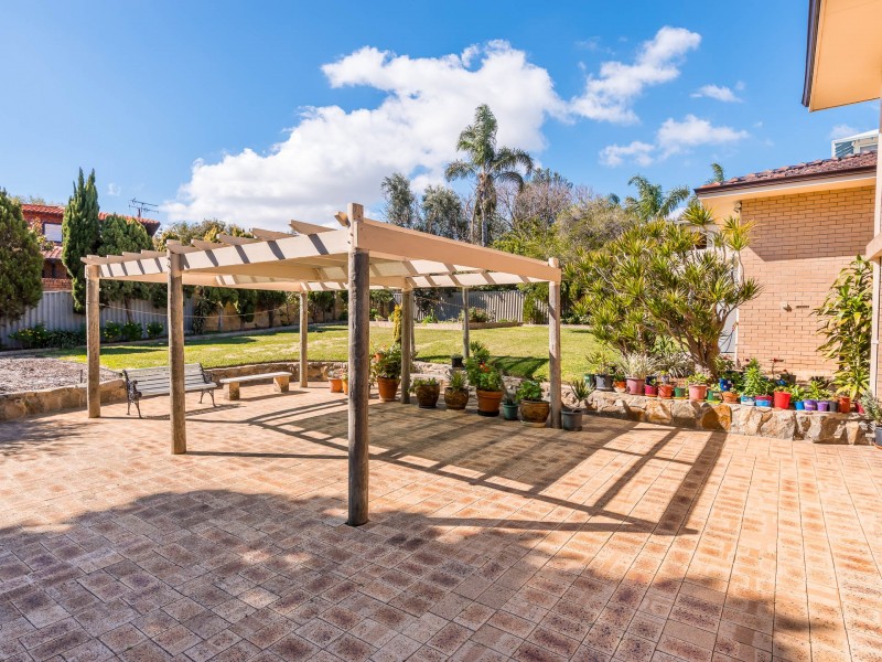 52 Oban Road, City Beach WA 6015