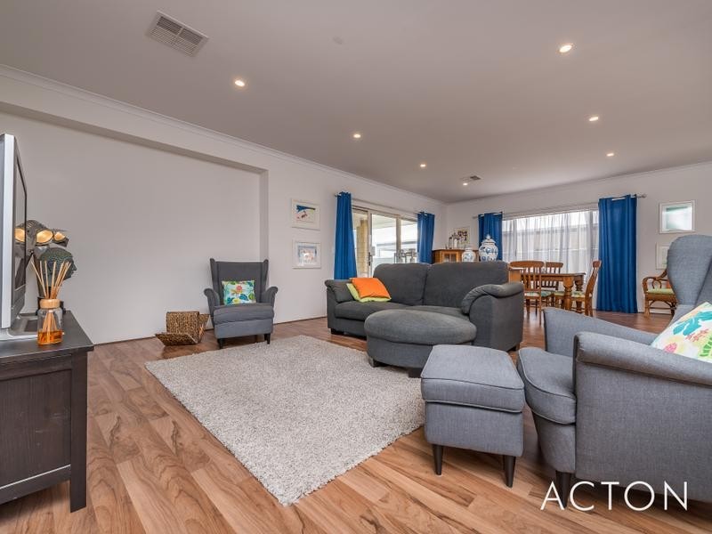 34 Needletail Avenue, Alkimos WA 6038