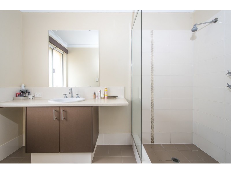 38 Lynella Circuit, Banksia Grove WA 6031