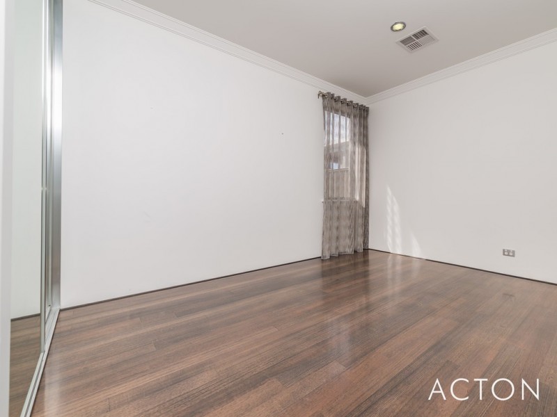 14 Hollington Boulevard, Alkimos WA 6038