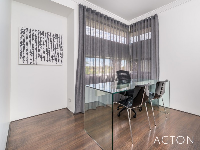 14 Hollington Boulevard, Alkimos WA 6038