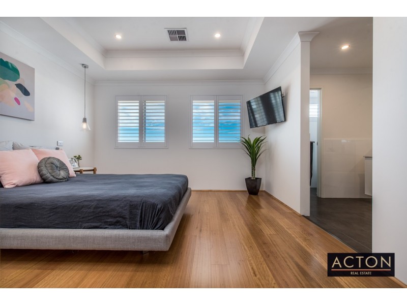 10 Tristan Way, Alkimos WA 6038