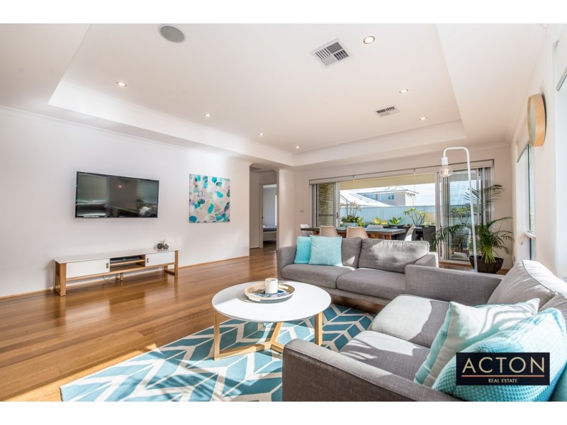 10 Tristan Way, Alkimos WA 6038